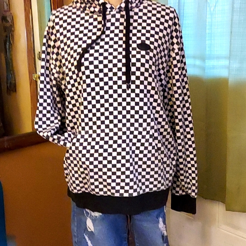 VANS CLASSIC BLACK AND WHITE CHECKED HOODIE